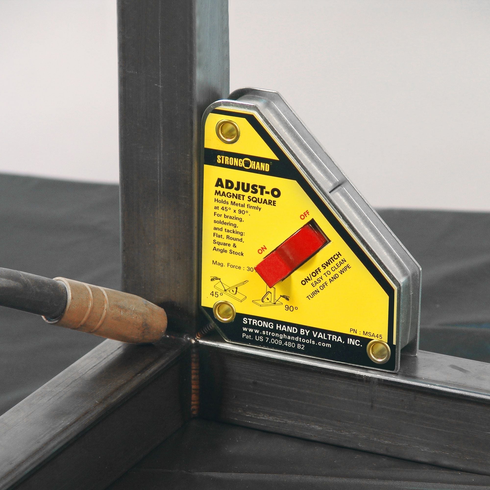 Strong Hand Tools MSA45 Adjust-O Magnet, 4-3/8 x 3-3/4, 30lb Pull